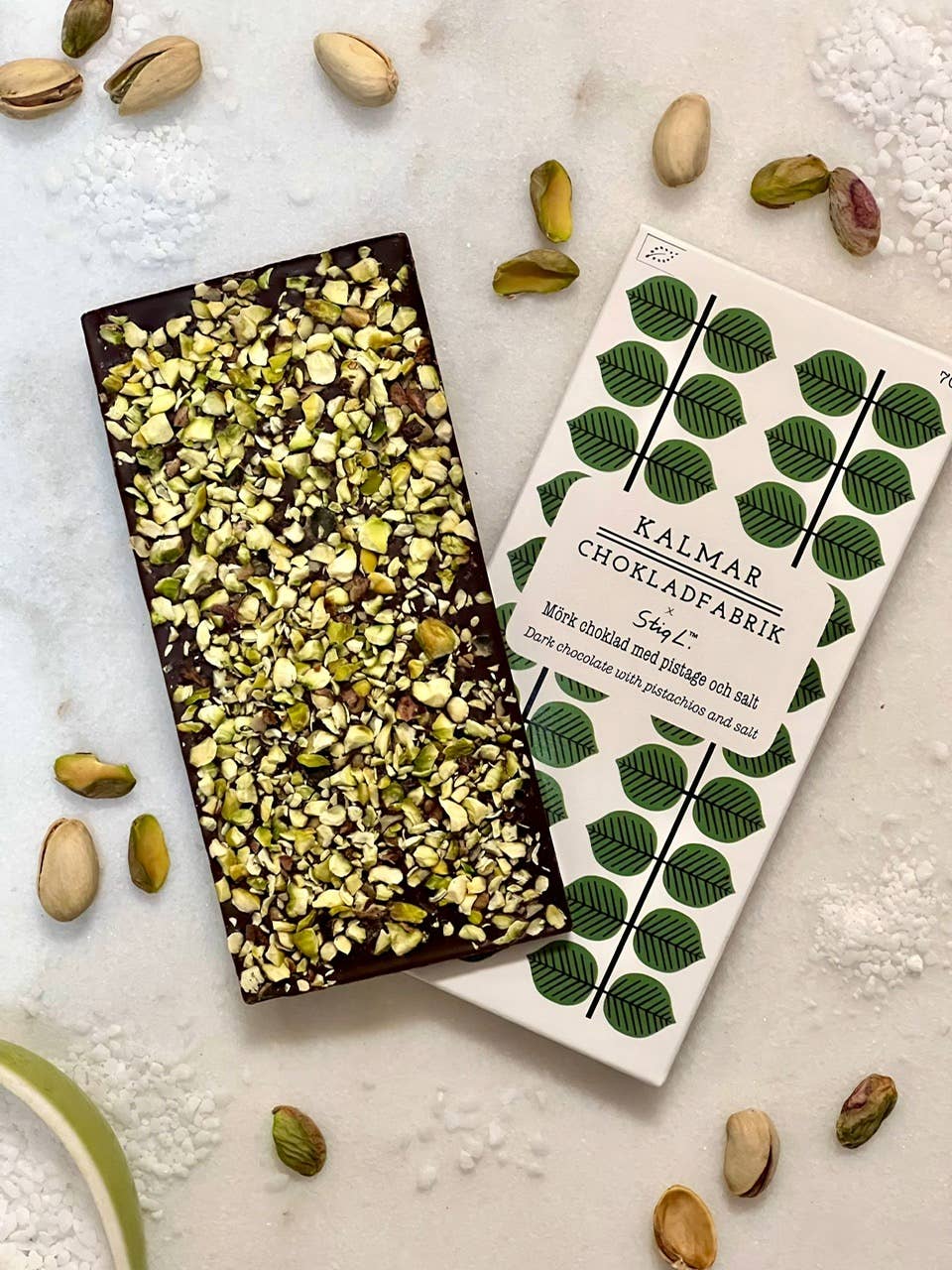 Kalmar – Dark chocolate 70% with pistachios and salt