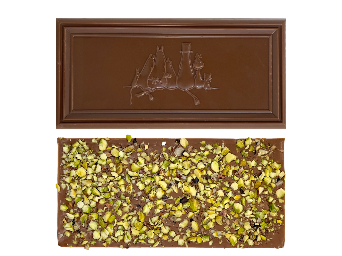 Organic Moomin Chocolate Moominmamma – Milk chocolate 41% with pistachio and salt