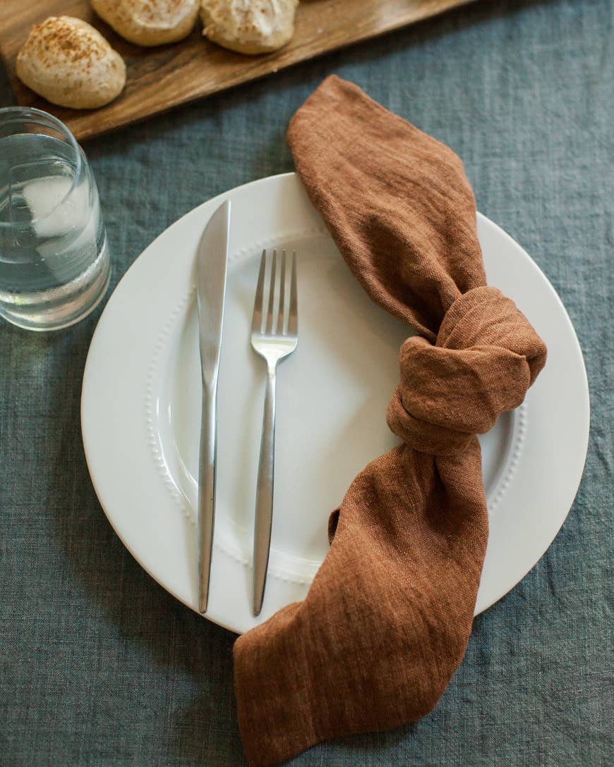 Stone Washed Linen Hemmed Dinner Napkin: Taupe Windowpane