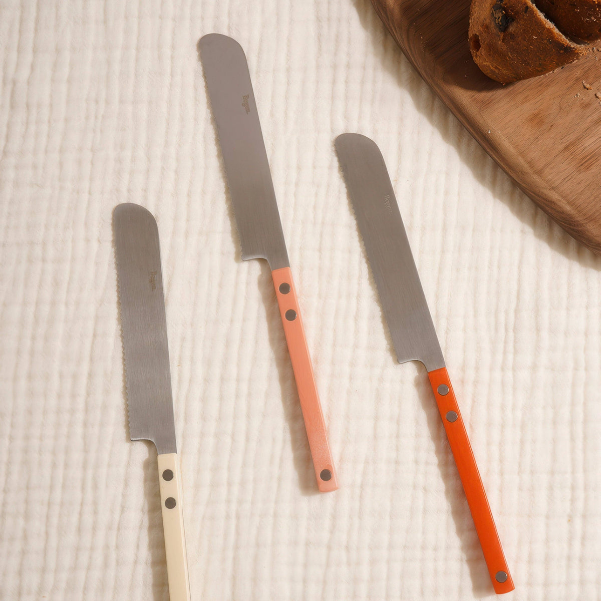 Bogen Sentier Satin Flatware: Vanilla
