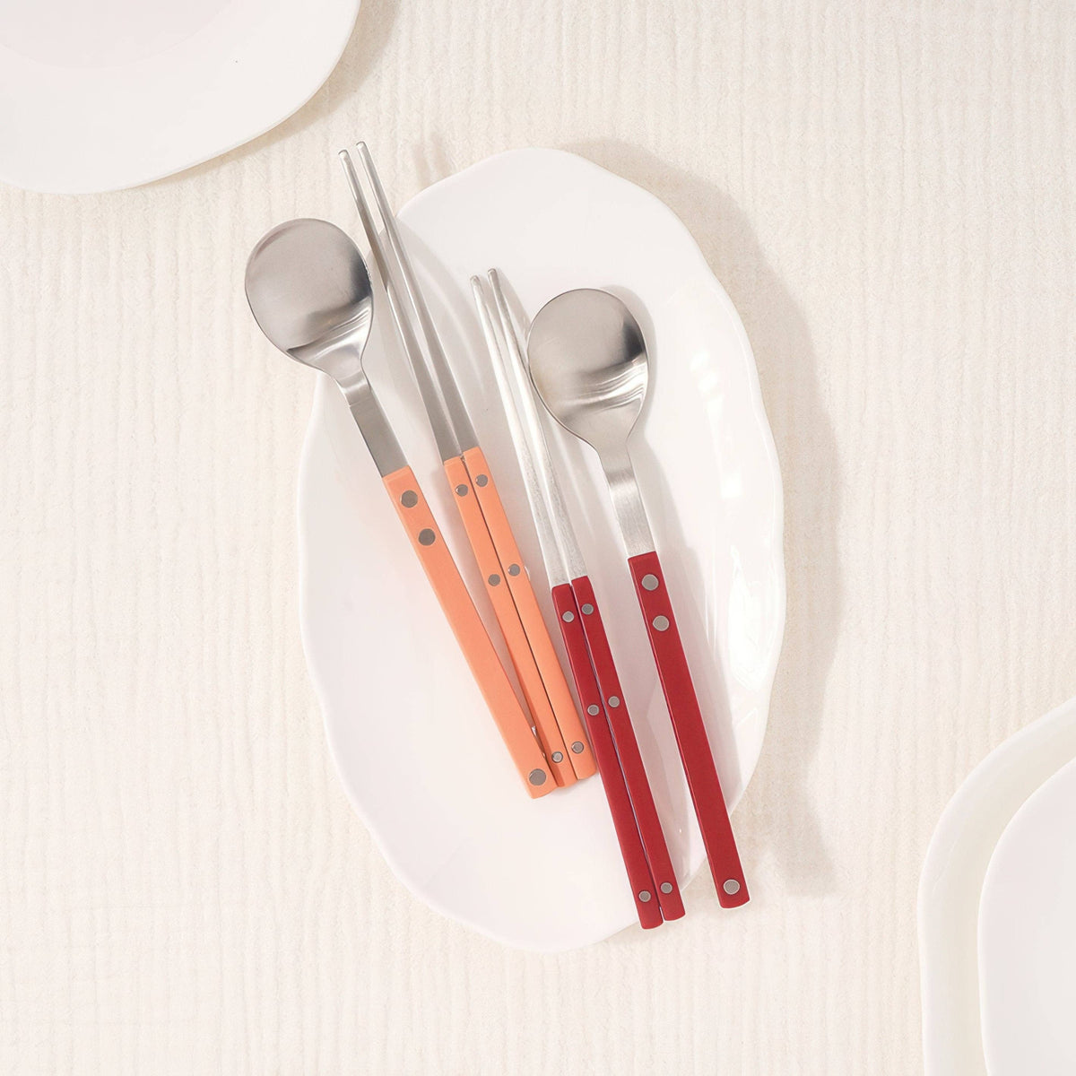 Bogen Sentier Satin Flatware: Sky